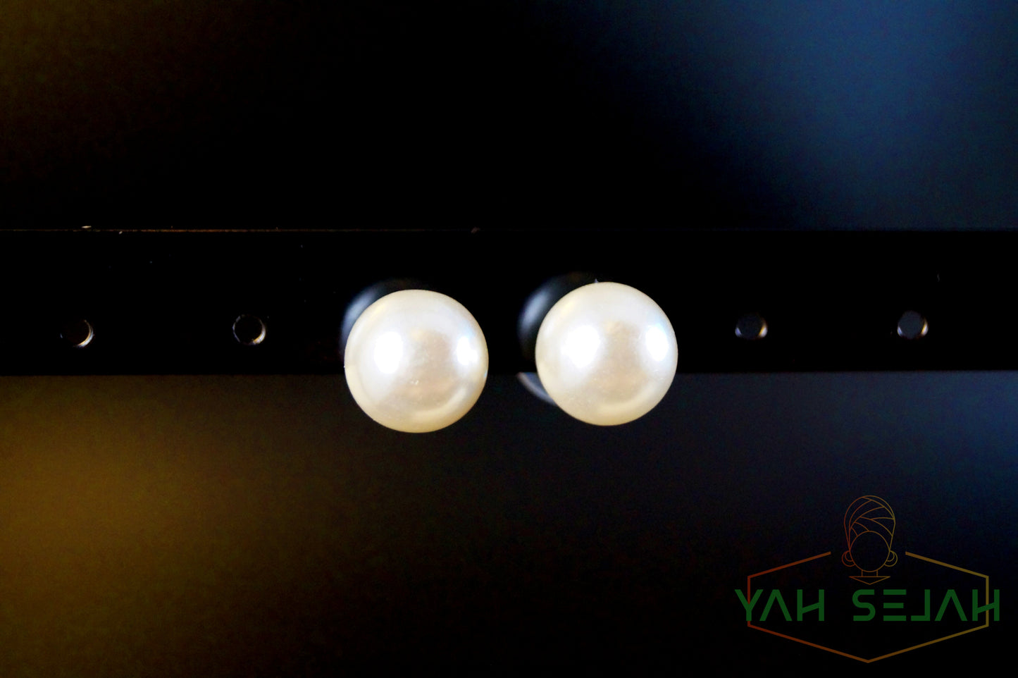 Pearly Vibes