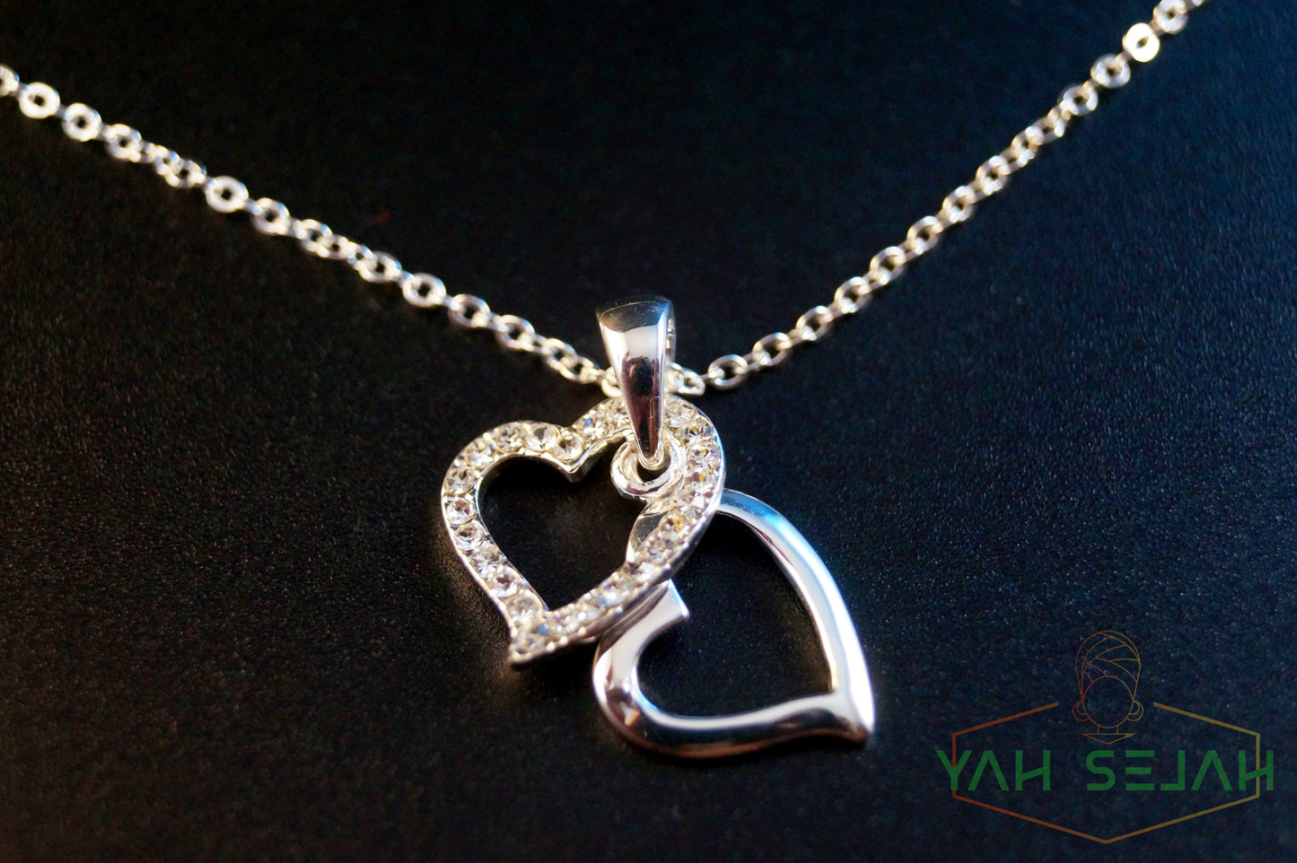 2 Hearts 1 Love